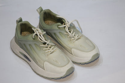 Green & White Sneaker