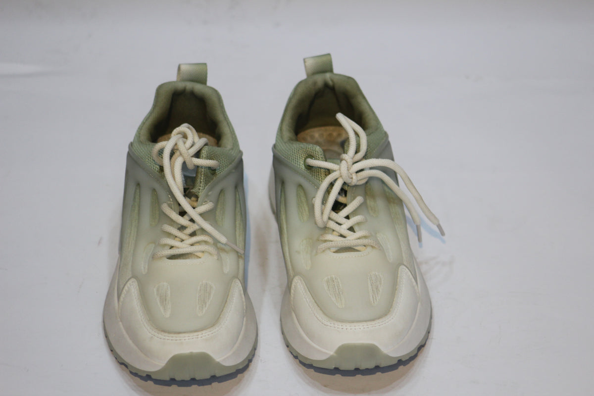 Green & White Sneaker