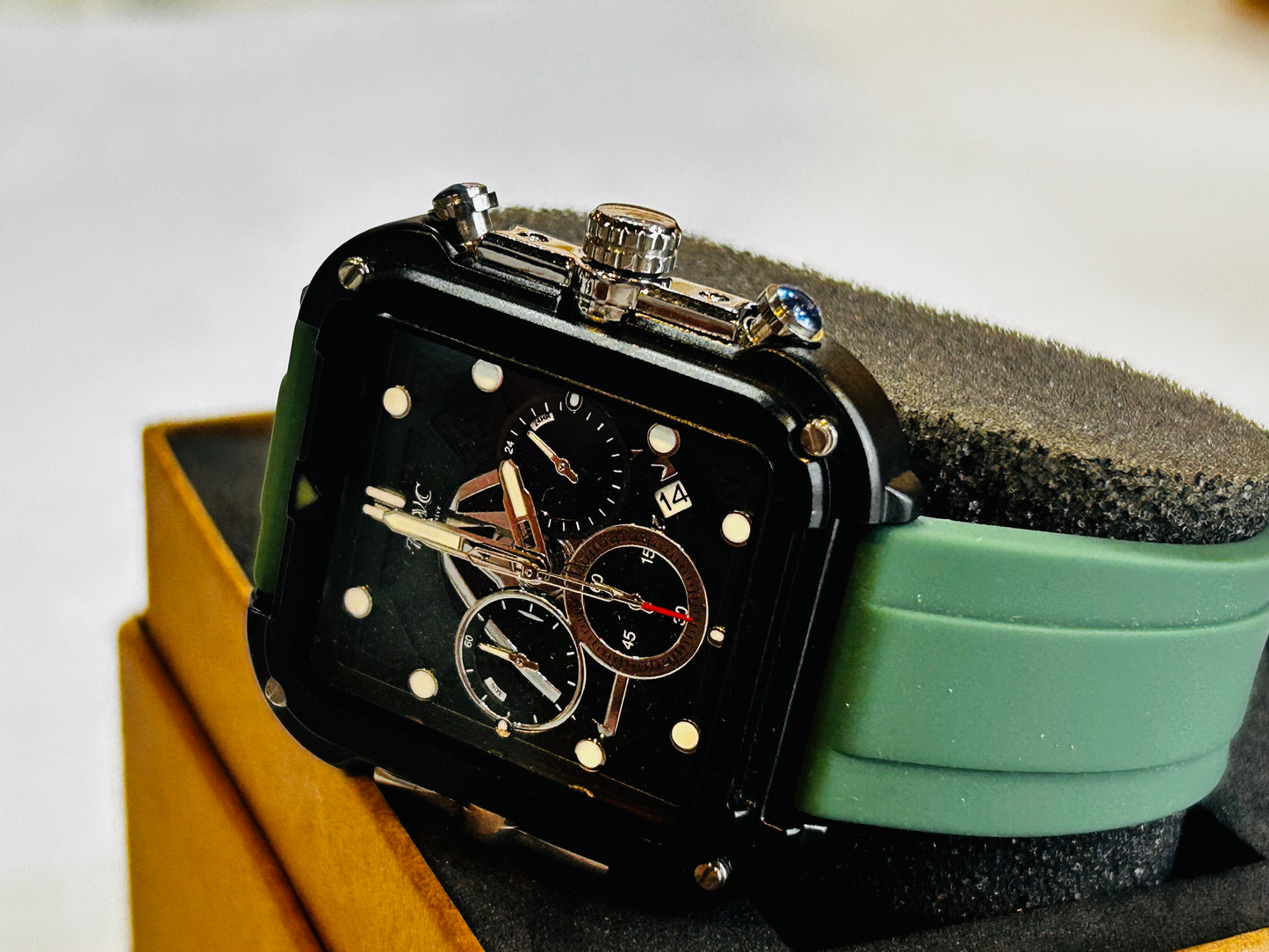 KWC-556M